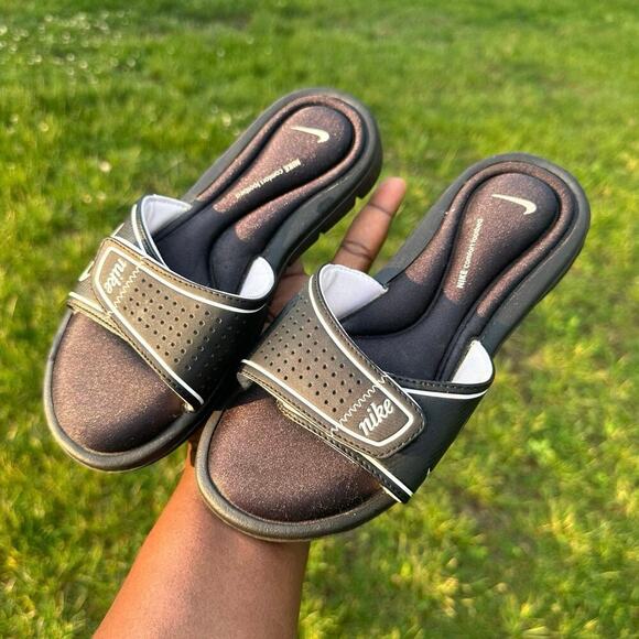 Nike Comfort Footbed Sandals Women's Size 5 Black Slides - Picture 9 of 14